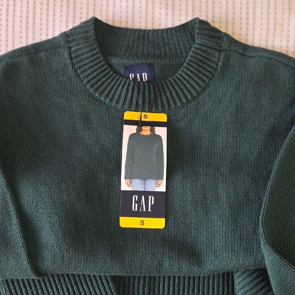 Gap Women's Cotton Crewneck Sweatet - Picture 4 of 8
